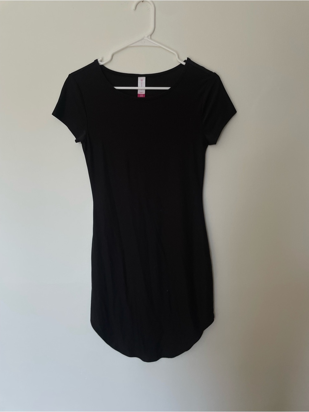 Black Short Sleeve Scoop Neck Tee Dress
